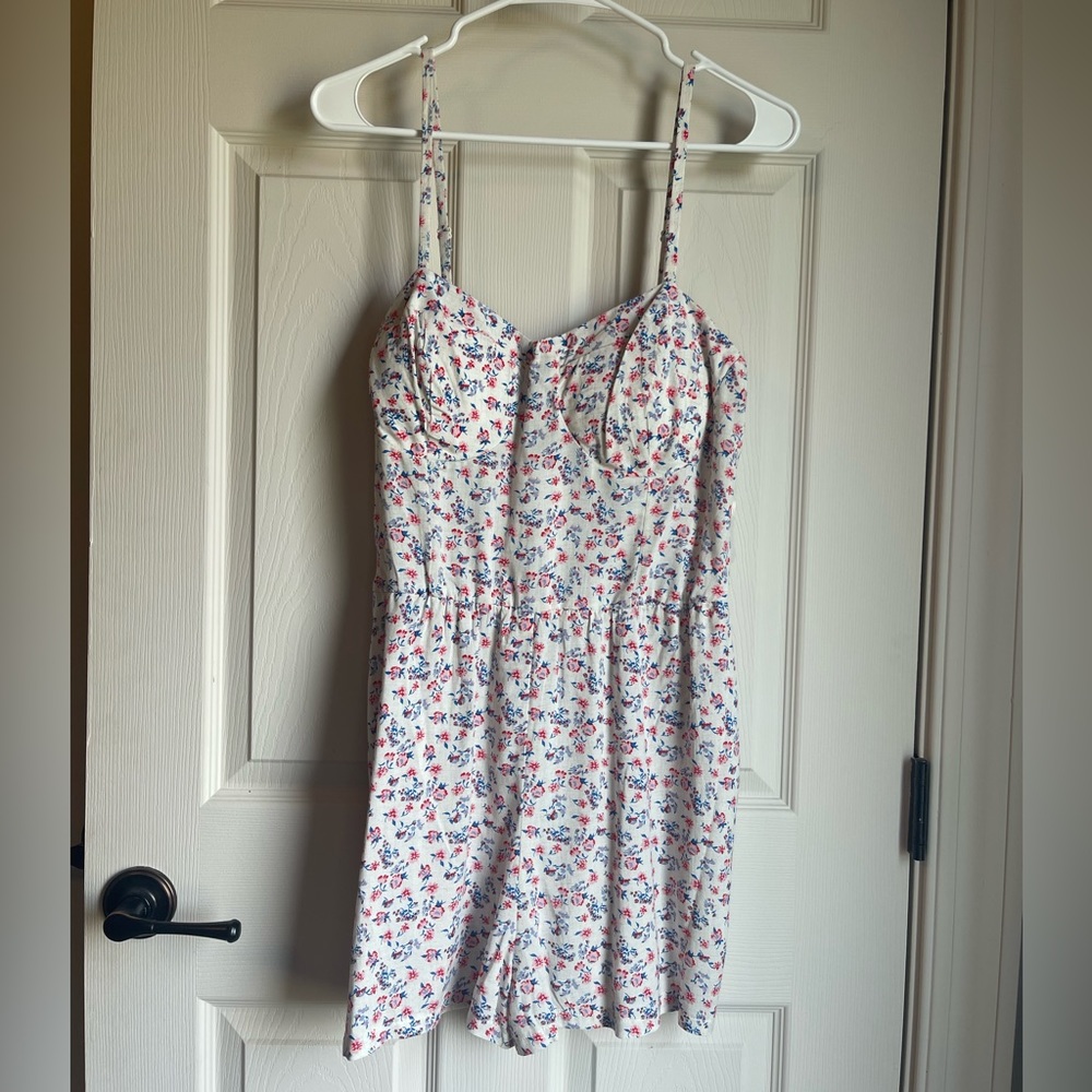 Lily Rose Floral Romper, Size L